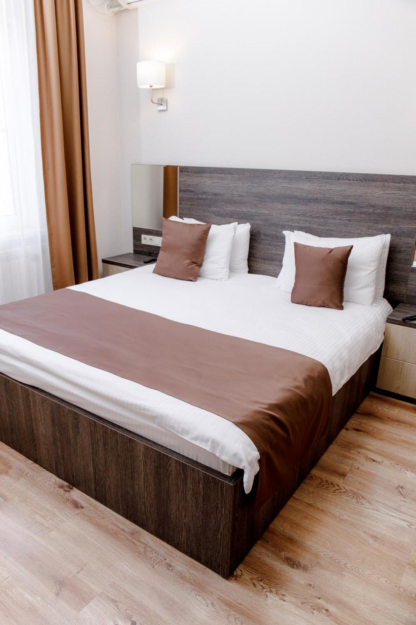 Infinity Plaza Hotel Atyraū 외부 사진