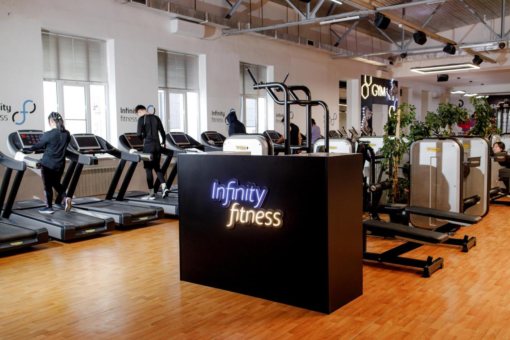 Infinity Plaza Hotel Atyraū 외부 사진
